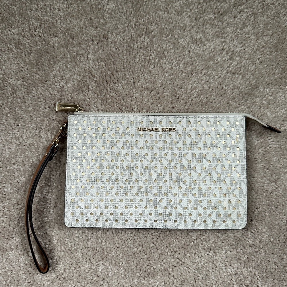 Michael Kors Gold and White Patterned Wristlet